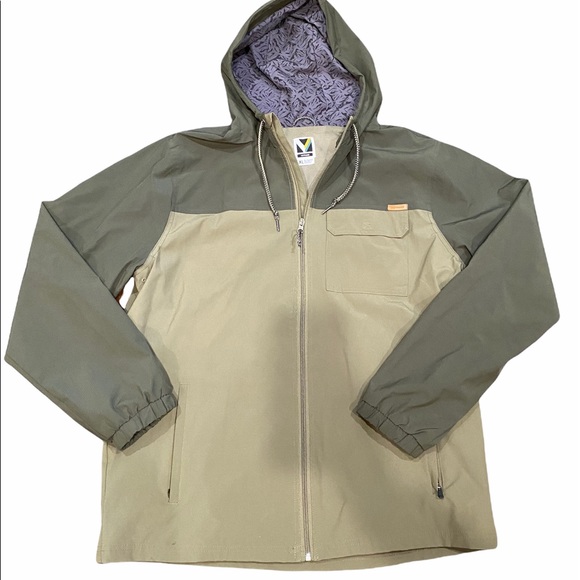 Other - Voyager jacket men’s XL